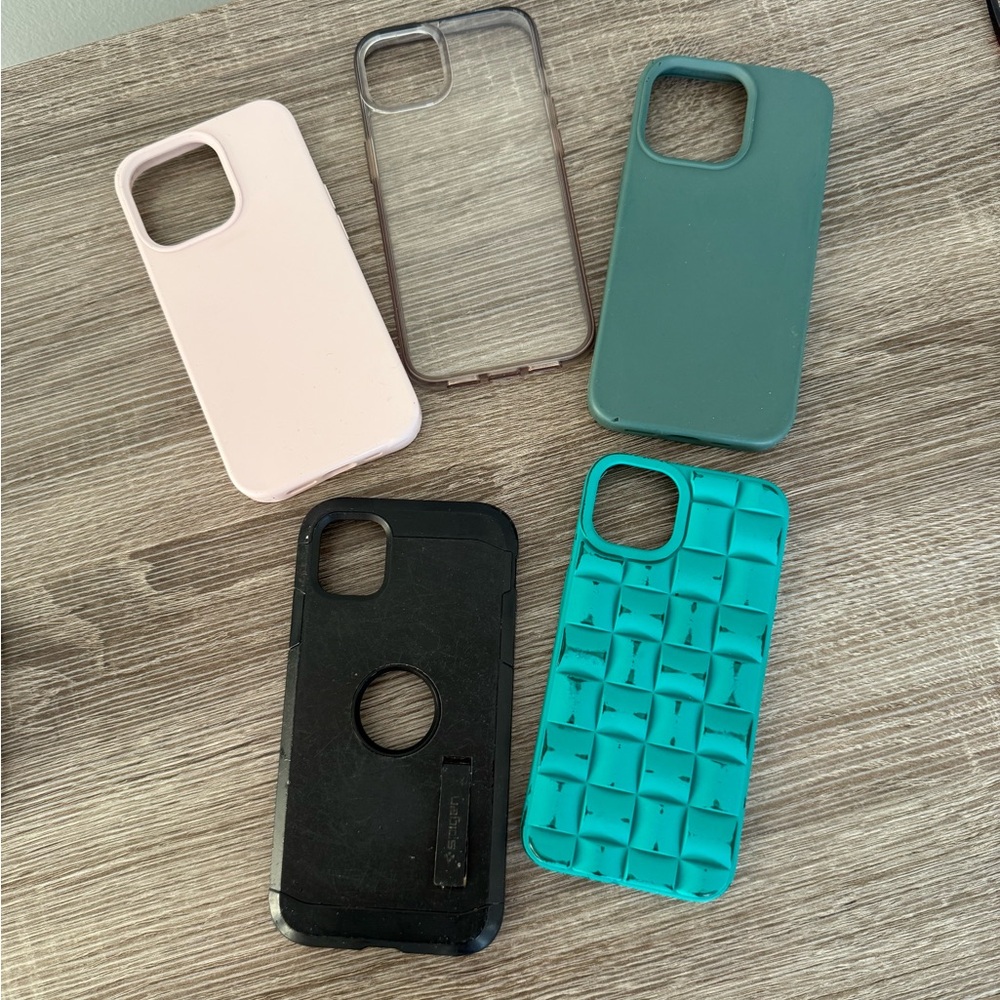 Bundle of 5 APPLE iPhone 13 Phone cases Rubber  Clear Pink Green Black